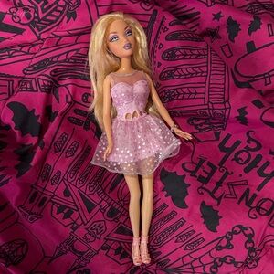 My Scene “My Bling Bling” Barbie 2005